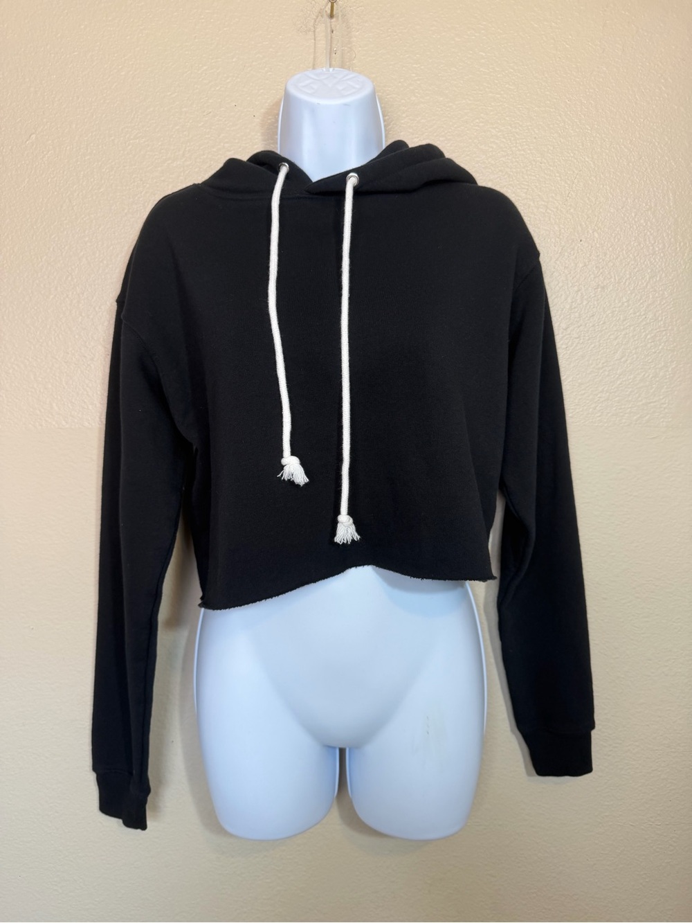 Wild Fable Black Cropped Hoodie with Drawstring XS
